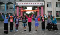 华光女子高中，南宁女子高中学校怎么样